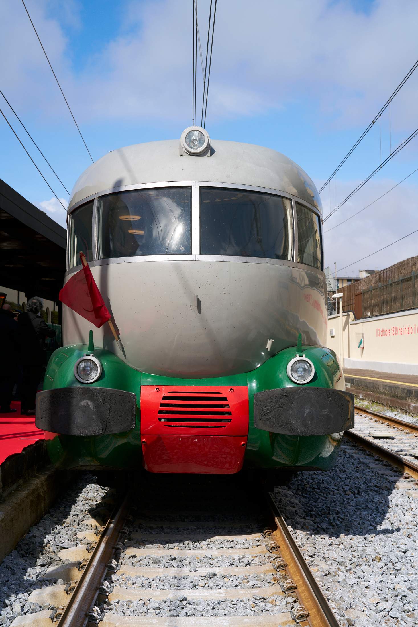 23-03-09_harlequin-train_rome_0105.jpg