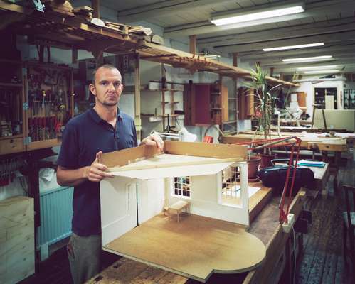 Cabinet-making student John Bøge