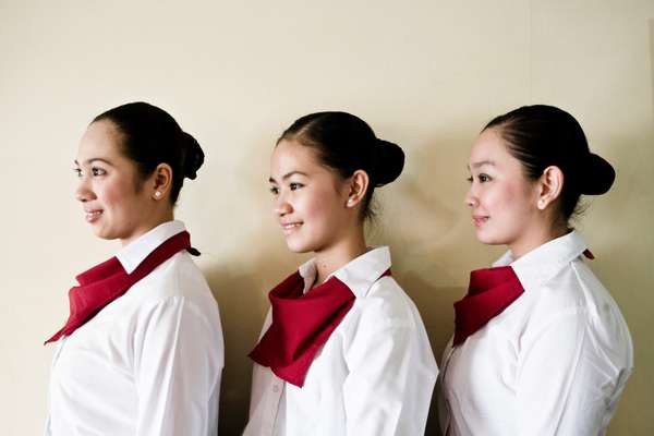 Student waitresses at Punlaan School 