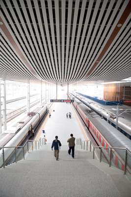 Sanya’s new train station