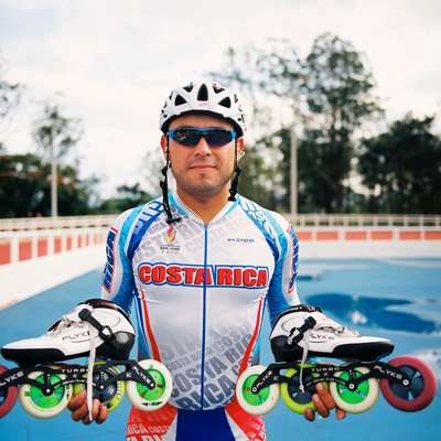 Champion speedskater Montoya Arcy