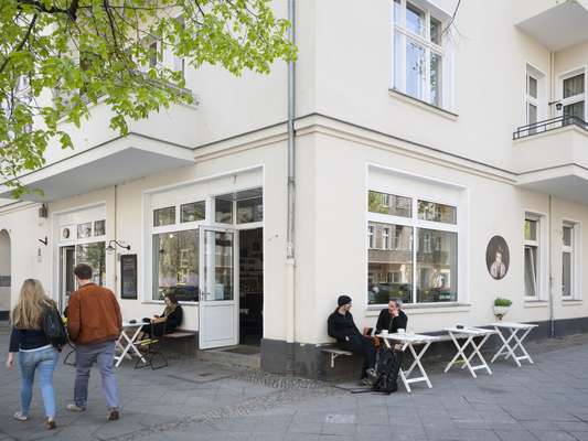 Outside TassenKuchen