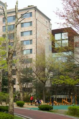 Apartments overlooking Dosan Park