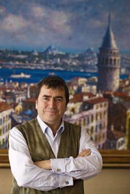 Ugur Bekdemir, owner of Asmalimescit Art Gallery