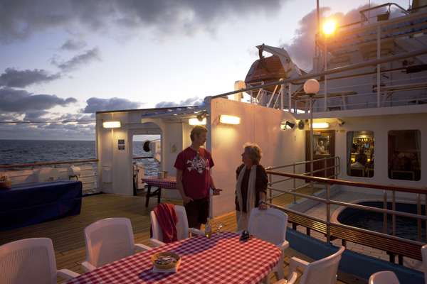 Oyvind Haugseth and Susan Lea taking in the sunset 