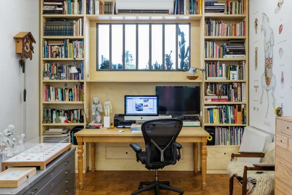 Office with succulents decorating the window