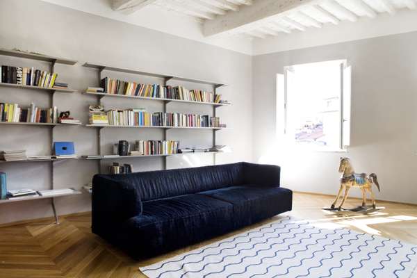 Architect Paola Sausa’s living room
