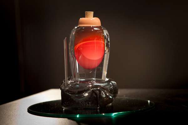 Agonist perfume bottle 