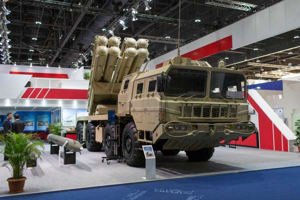 Norinco’s AR3 multiple-rocket-launch system  