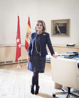 Mayor Ana Botella in her office