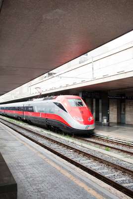 Freccia Train, Italy