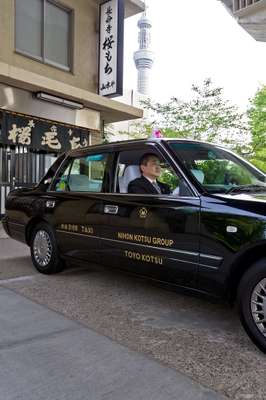 Nihon Kotsu taxi ready and waiting