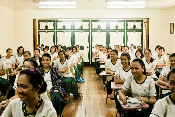 Punlaan pupils enjoying a class 