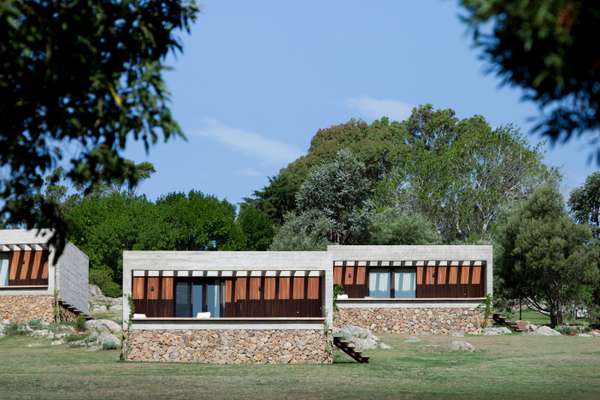 Stand-alone bungalows