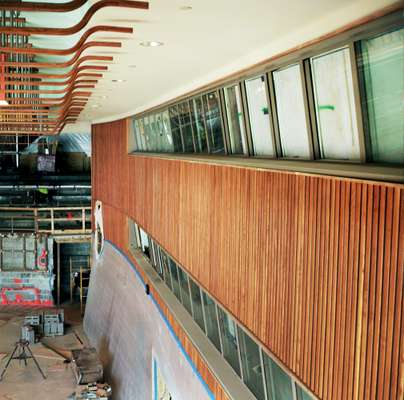 Sculptural ceiling and wood panelling 