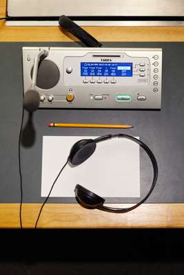 Interpreters' equipment with language channels