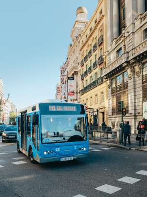 Gulliver bus on Calle de Alcalá