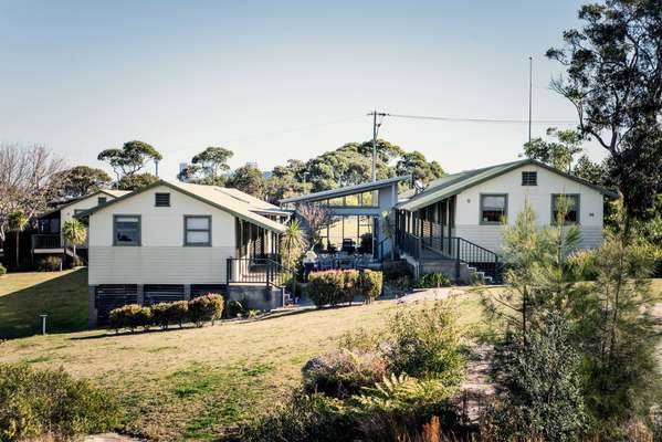 Hut 30, Headland Park houses bankers, journalists and various businesses