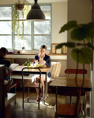 Jacket by Effe Beams, dress by Gallego Desportes for Bshop, shorts by Charli London for United Arrows, glasses by Kame Man Nen for Blinc Aoyama, necklace by Carla Perretti for United Arrows, shoes by Paraboot**For brunch:**  Homemade bread  & soup at Alaska in Nakameguro