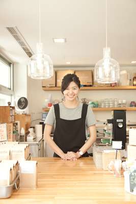 Mojo Coffee barista