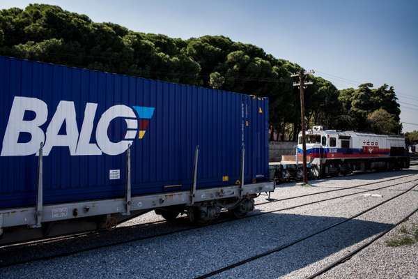 Balo containers at Manisa loading point