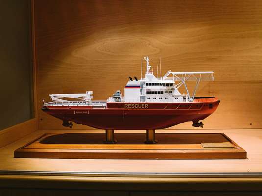 Model of icebreaking multipurpose emergency and rescue vessel