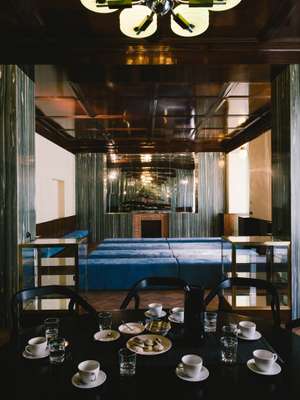 Mahogany-tiled ceiling at Bendova 10
