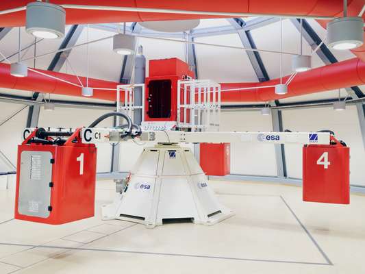 Estec’s Large Diameter Centrifuge