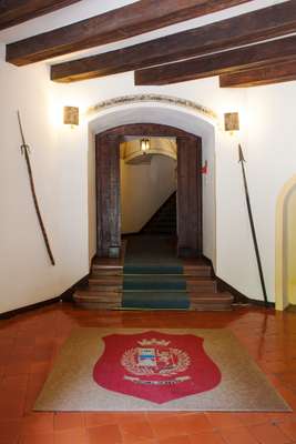 Entrance to the Stifterhof greets visitors with a pennant that invites everyone to feel like guests