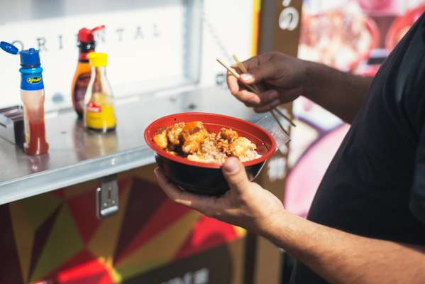 Teriyaki chicken from a Butantan truck