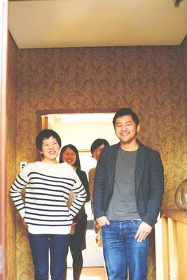 Yanagihara and his staff at the ‘genkan’ entrance of his Kyoto work base