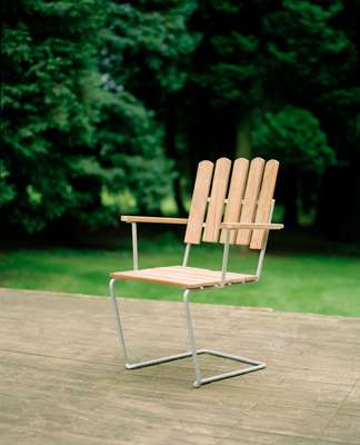 Artur Lindqvist: designed A2 armchair, first shown at the 1930 Stockholm Exhibition