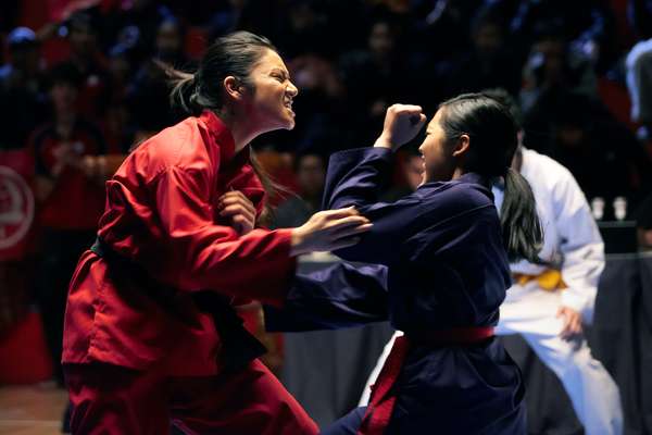 Performers Maharaysi and Liyana in action 