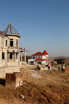 Houses under construction in Oake Taya Thiri district