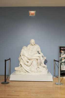 Plaster cast of Michaelangelo’s ‘Pieta’