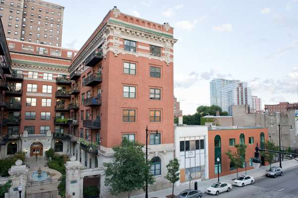 A South Loop street