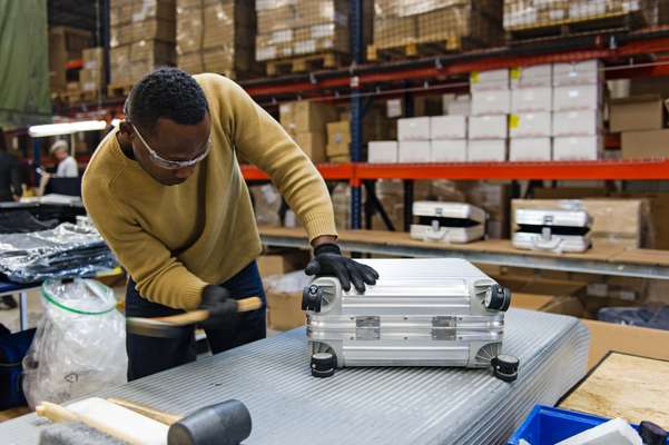 1,000 suitcases are made daily in the Cambridge plant