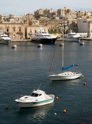 Cottonera waterfront 