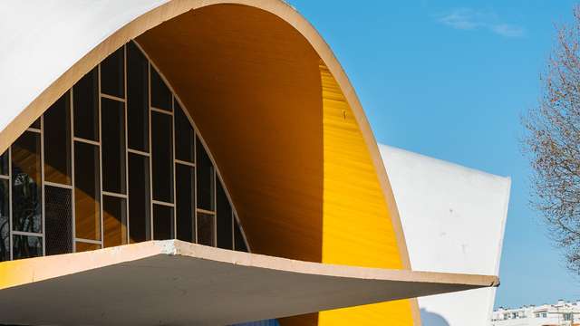 Rebuilding: Royan