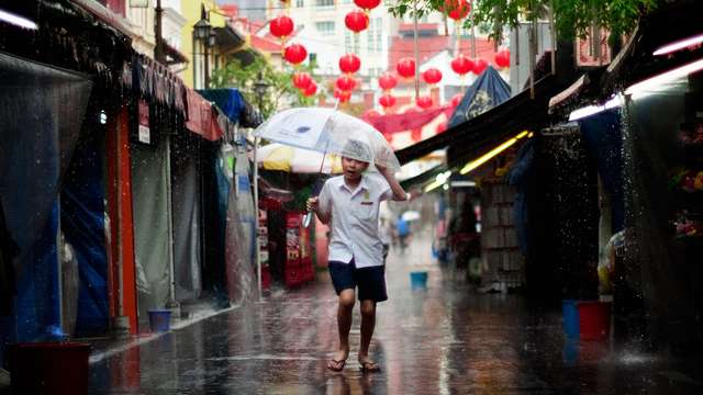 Singapore: towards a kinder city