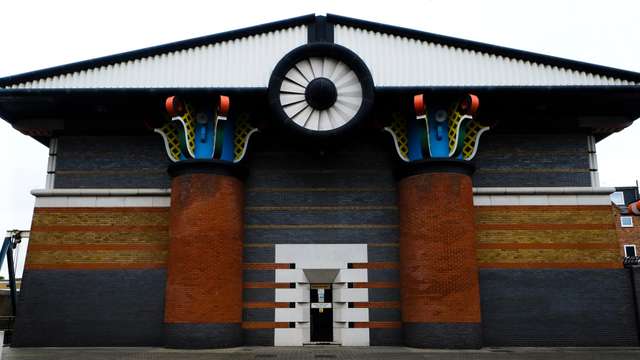 Postmodernism in UK architecture 