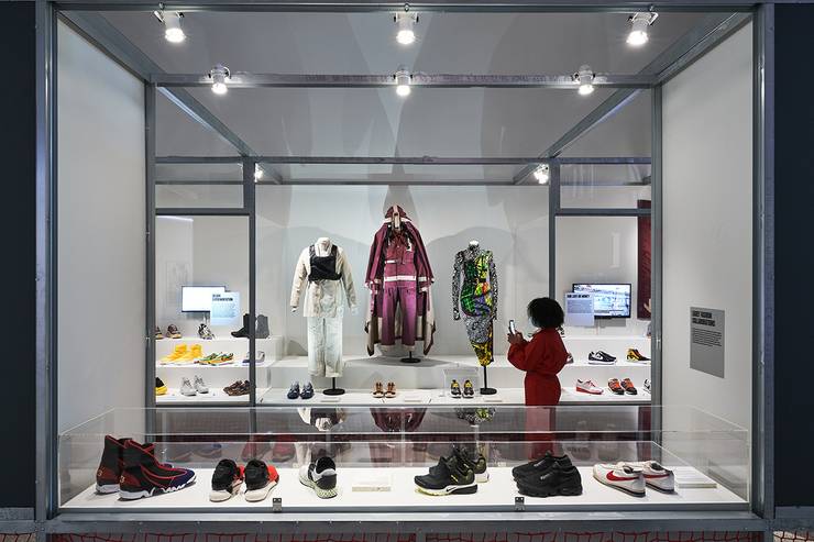 cfelix-speller_dm_sneaker_exhibition5754_crop.jpg