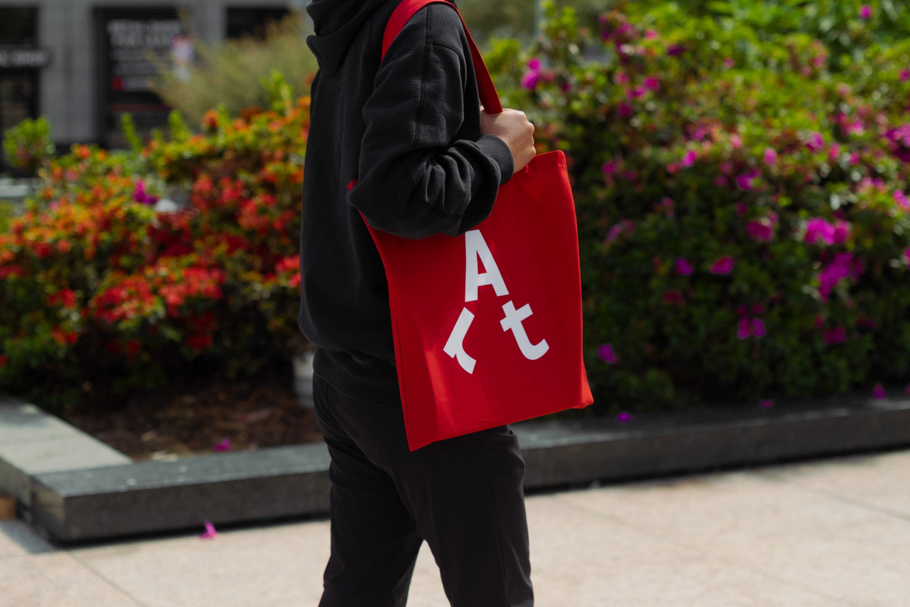 03-mucho-piedmont-art-walk-tote-bag.jpg