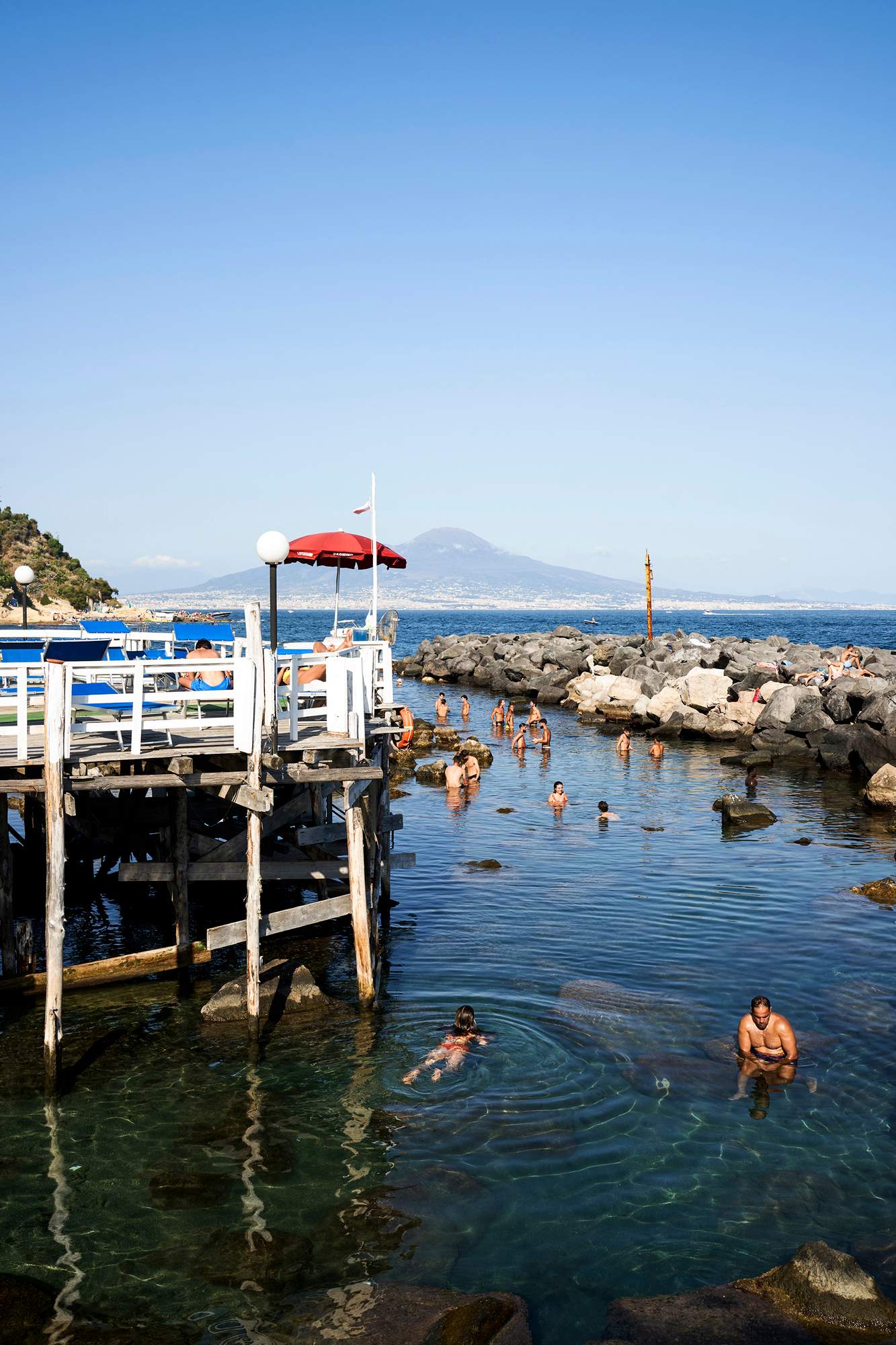 20-07-italian-beach-napoli_231.jpg