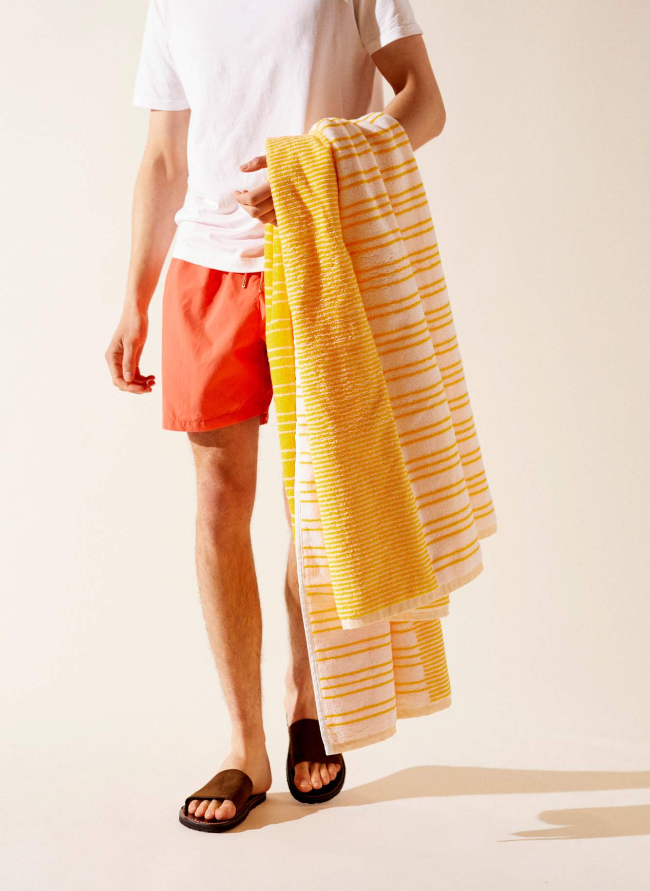 20210429-monocle-sp-12-beach-towel_019-_1.jpg