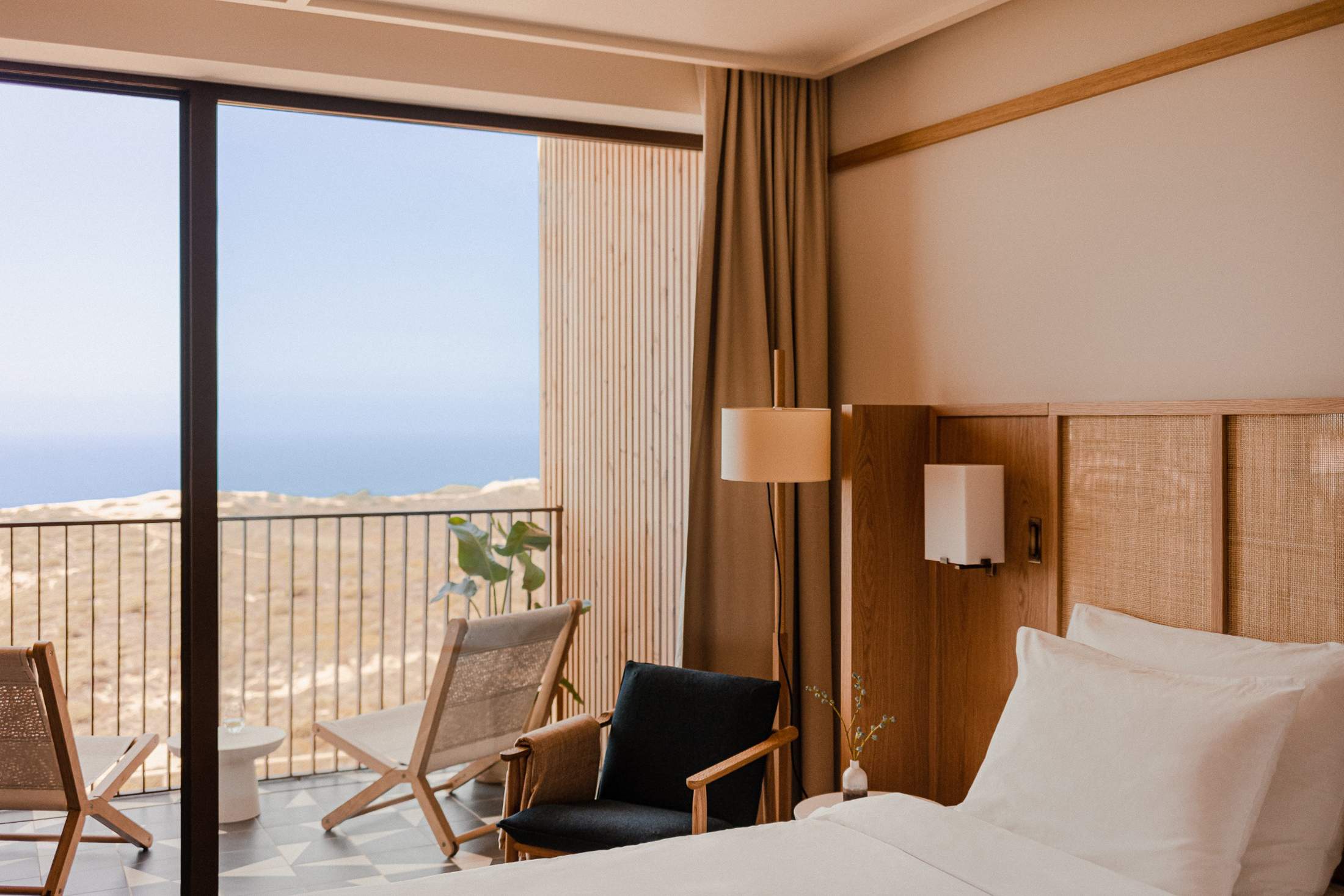 aethos-ericeira_rooms_ocean-terrace-room_dsc9681_przemyslaw-nieciecki.jpg