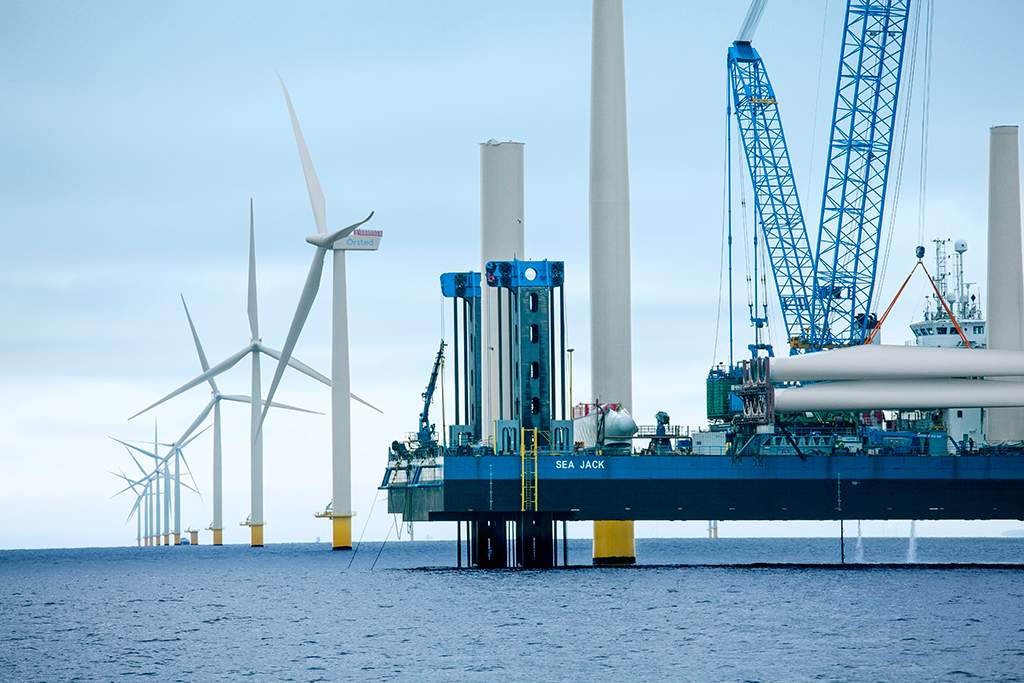 anholt_building_turbines_resize.jpg