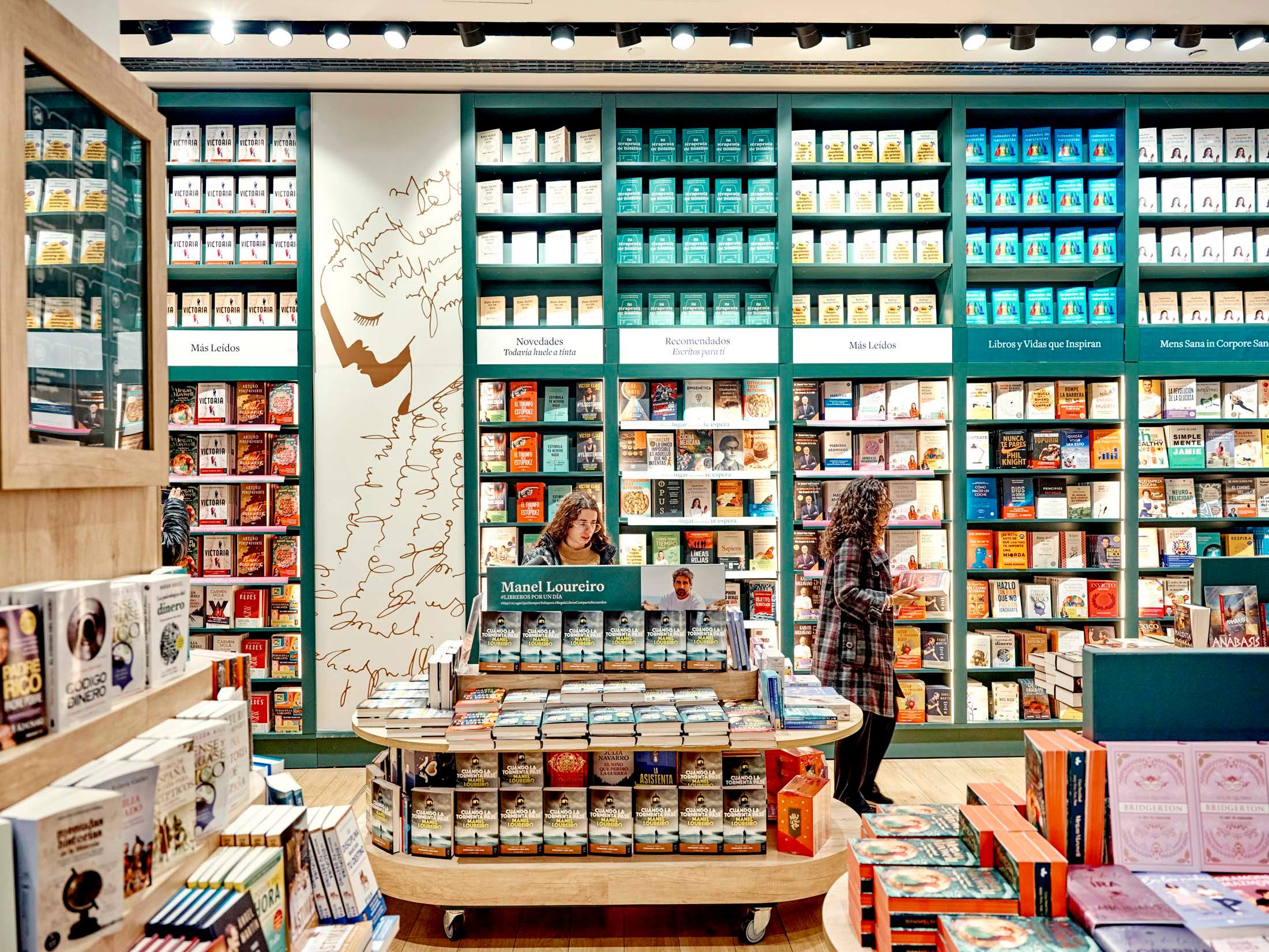 carlos_chavarri-a_monocle_la_casa_del_libro_hi_res_25.jpg