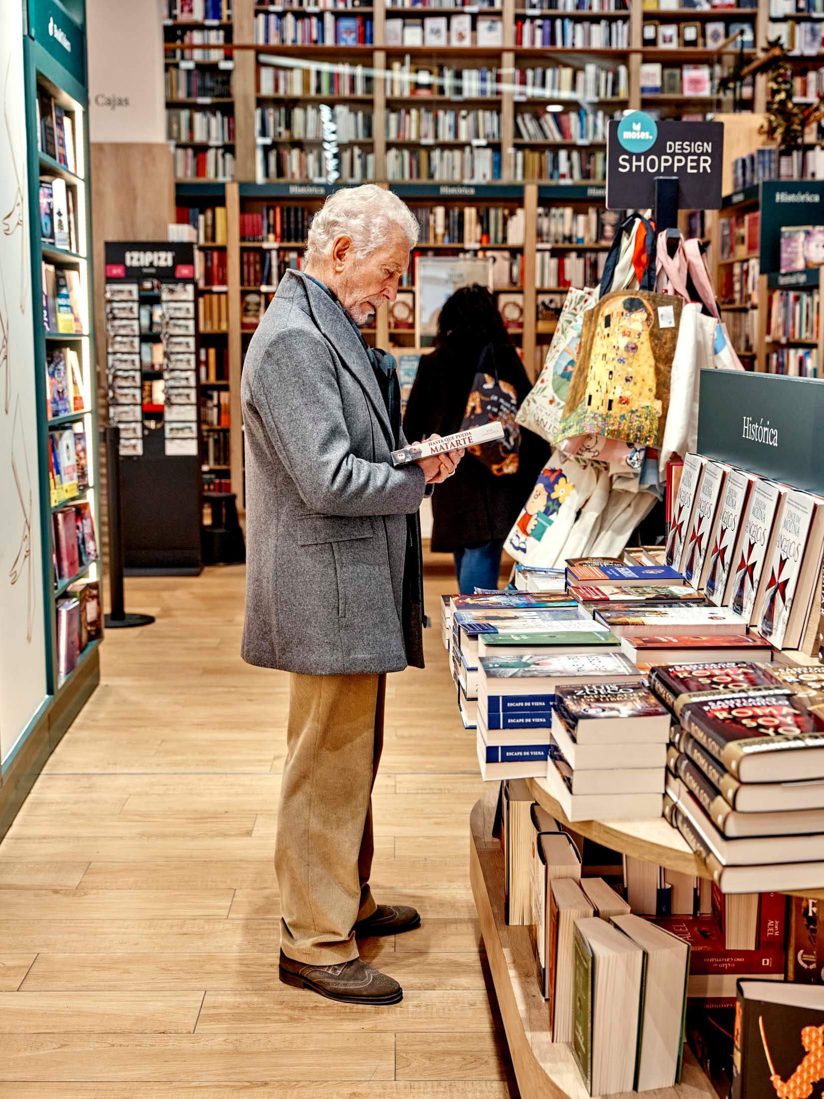 carlos_chavarri-a_monocle_la_casa_del_libro_hi_res_34.jpg
