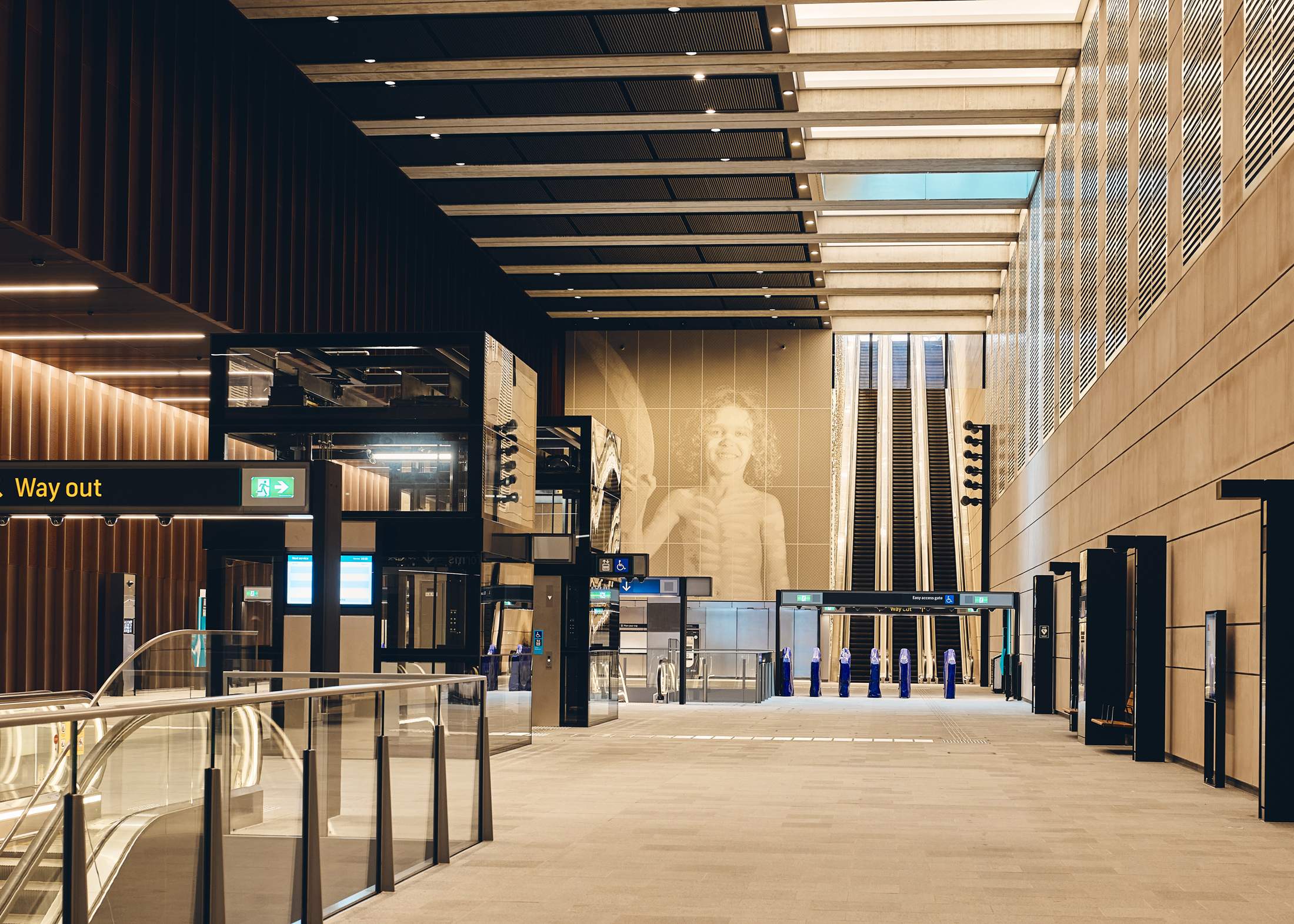 jmp_waterloo-metro-station-sydney-australia-cpeter-bennetts-9-.jpg